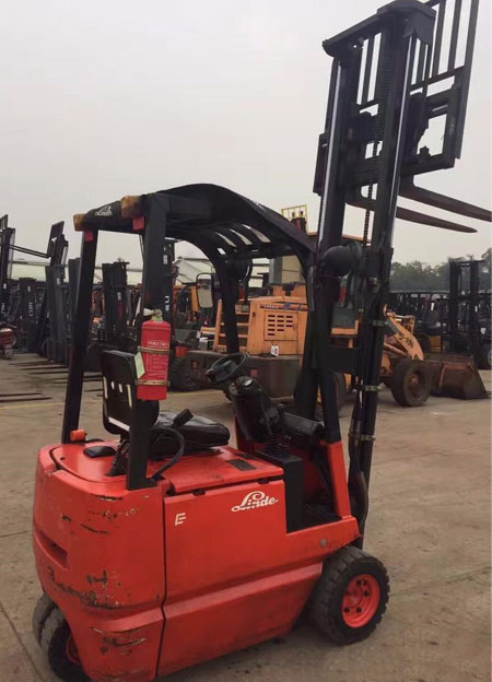 搬運(yùn)車案例